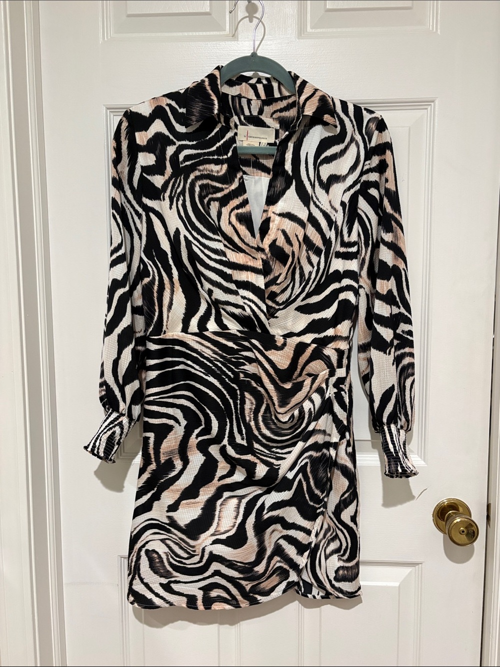 Anthropologie Women’s  Black & Cream Zebra Print V-Neck Dress